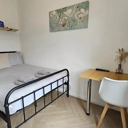 Newly Renovated Studios & Ensuite Rooms! - Camberwell Londen Buitenkant foto
