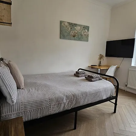 Newly Renovated Studios & Ensuite Rooms! - Camberwell Londen Buitenkant foto