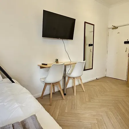 Newly Renovated Studios & Ensuite Rooms! - Camberwell Londen Buitenkant foto