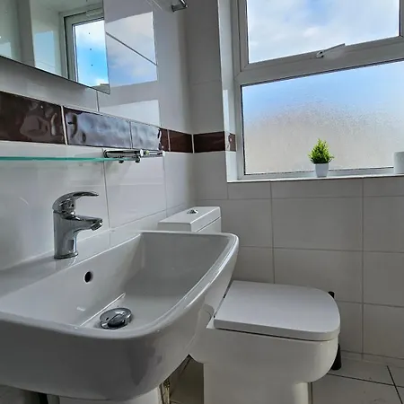 Newly Renovated Studios & Ensuite Rooms! - Camberwell Londen Buitenkant foto