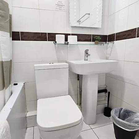Newly Renovated Studios & Ensuite Rooms! - Camberwell Londen Buitenkant foto