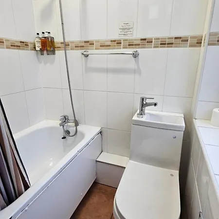 Newly Renovated Studios & Ensuite Rooms! - Camberwell Londen Buitenkant foto