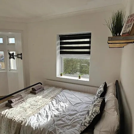 Newly Renovated Studios & Ensuite Rooms! - Camberwell Londen Buitenkant foto