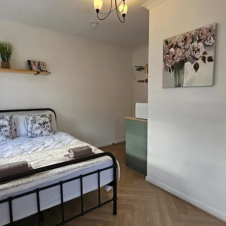 Newly Renovated Studios & Ensuite Rooms! - Camberwell Londen Buitenkant foto