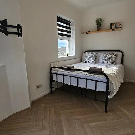 Newly Renovated Studios & Ensuite Rooms! - Camberwell Londen Buitenkant foto