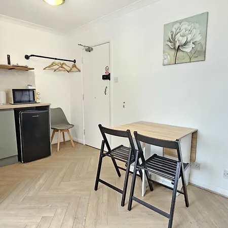 Newly Renovated Studios & Ensuite Rooms! - Camberwell Londen Buitenkant foto