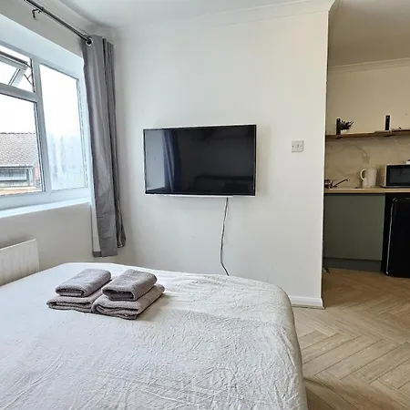 Newly Renovated Studios & Ensuite Rooms! - Camberwell Londen Buitenkant foto