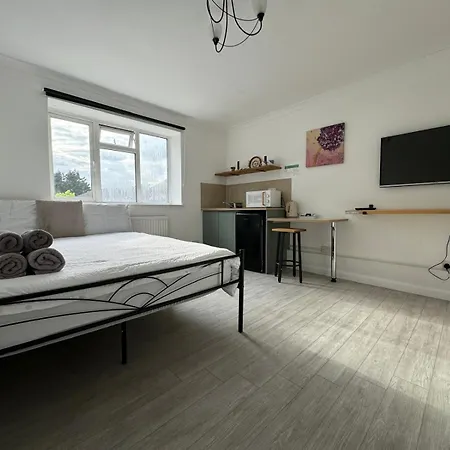 Newly Renovated Studios & Ensuite Rooms! - Camberwell Londen Buitenkant foto