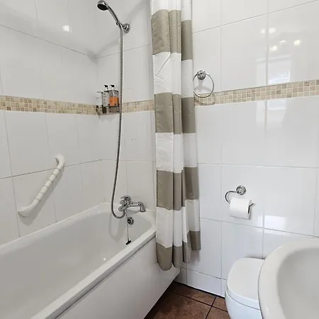 Newly Renovated Studios & Ensuite Rooms! - Camberwell Londen Buitenkant foto