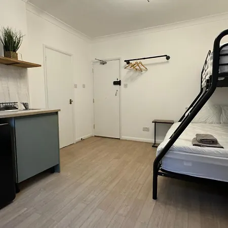 Newly Renovated Studios & Ensuite Rooms! - Camberwell Londen Buitenkant foto