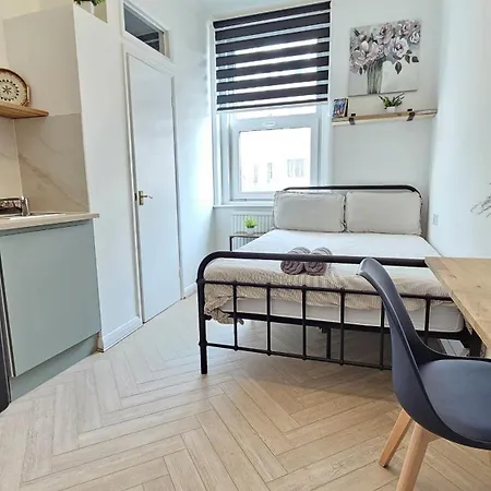 Newly Renovated Studios & Ensuite Rooms! - Camberwell Londen Buitenkant foto