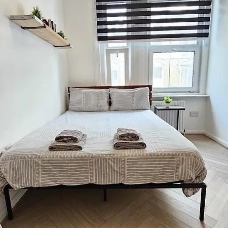 Newly Renovated Studios & Ensuite Rooms! - Camberwell Londen Buitenkant foto