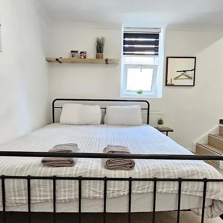 Newly Renovated Studios & Ensuite Rooms! - Camberwell Londen Buitenkant foto