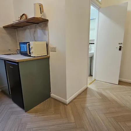 Newly Renovated Studios & Ensuite Rooms! - Camberwell Londen Buitenkant foto