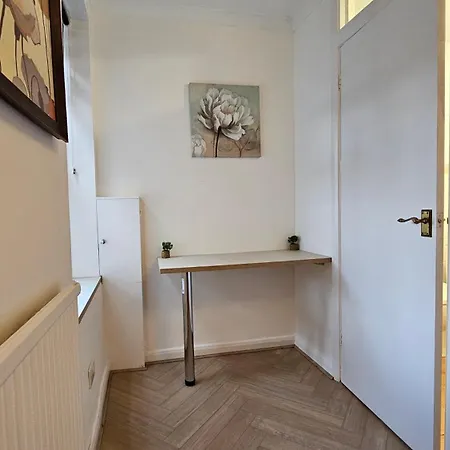 Newly Renovated Studios & Ensuite Rooms! - Camberwell Londen Buitenkant foto