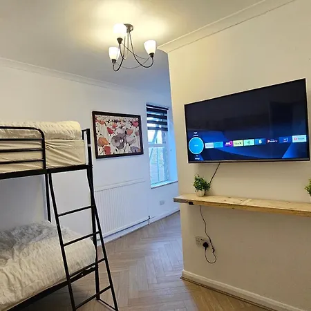 Newly Renovated Studios & Ensuite Rooms! - Camberwell Londen Buitenkant foto