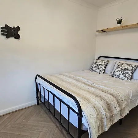 Newly Renovated Studios & Ensuite Rooms! - Camberwell Londen Buitenkant foto