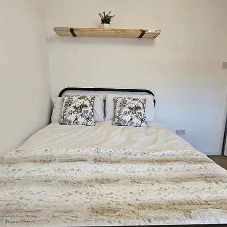 Newly Renovated Studios & Ensuite Rooms! - Camberwell Londen Buitenkant foto