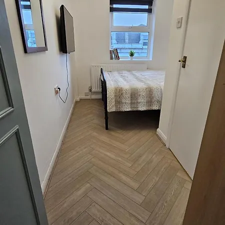 Newly Renovated Studios & Ensuite Rooms! - Camberwell Londen Buitenkant foto