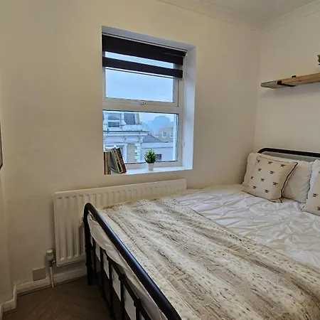 Newly Renovated Studios & Ensuite Rooms! - Camberwell Londen Buitenkant foto