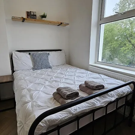 Newly Renovated Studios & Ensuite Rooms! - Camberwell Londen Buitenkant foto