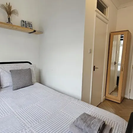 Newly Renovated Studios & Ensuite Rooms! - Camberwell Londen Buitenkant foto