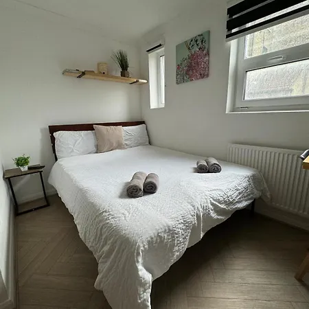 Newly Renovated Studios & Ensuite Rooms! - Camberwell Londen Buitenkant foto