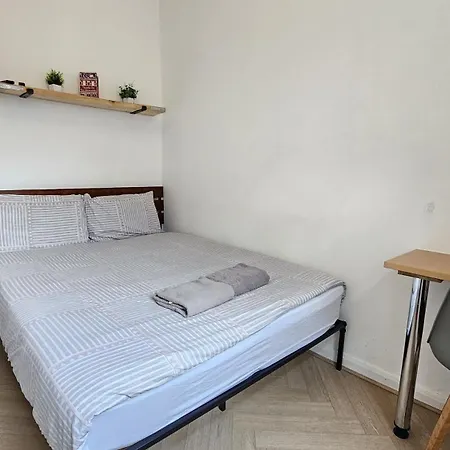 Newly Renovated Studios & Ensuite Rooms! - Camberwell Londen Buitenkant foto