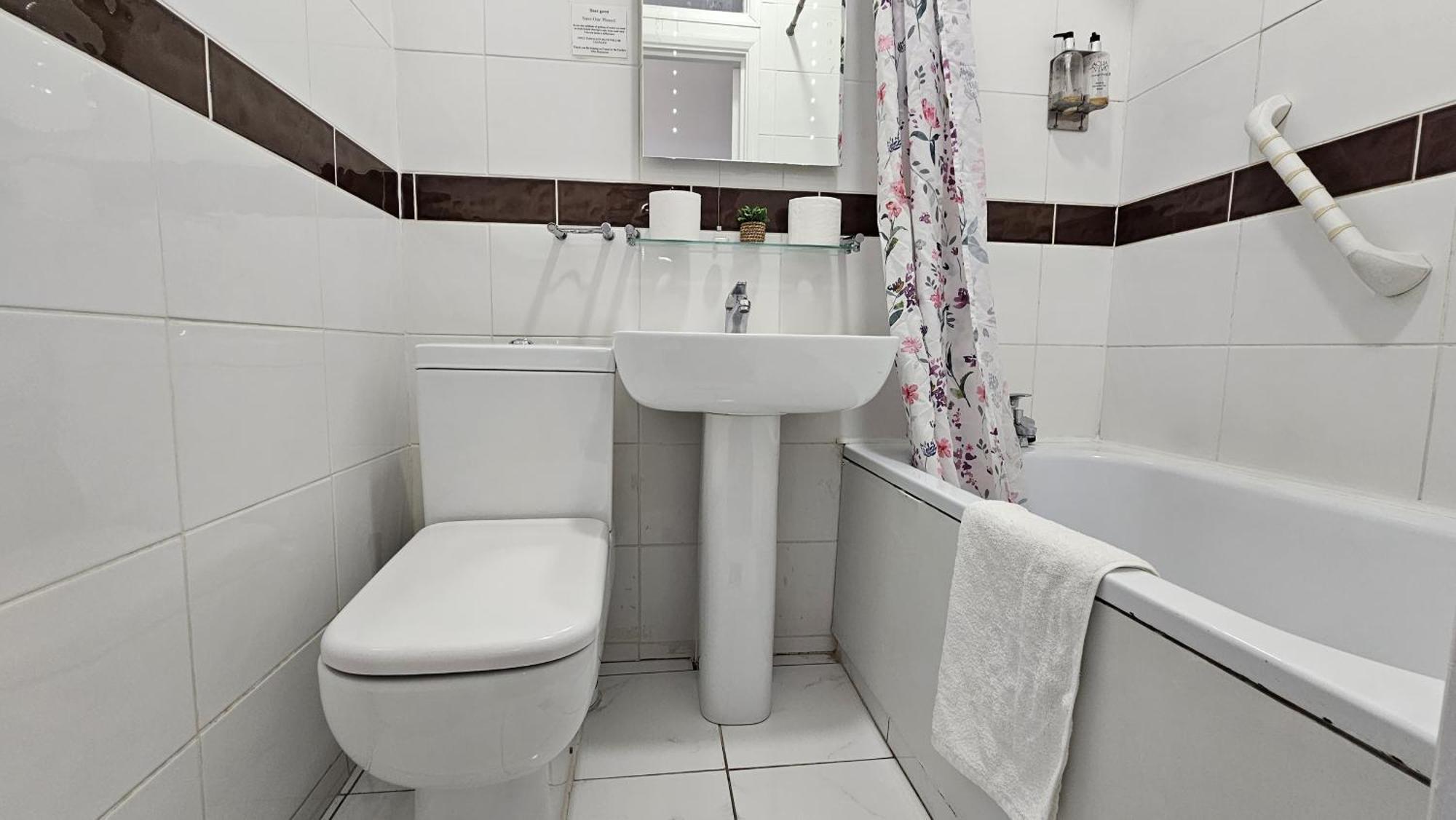 Newly Renovated & Ensuite Rooms! - Camberwell Appartement *
